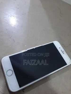 Apple iPhone 8 (Used)
