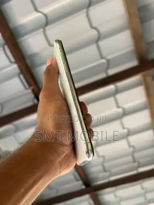 Apple iPhone XS (Used)