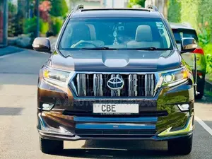 Toyota Land Cruiser Prado VX Diesel 3.0 1ST Ow 2017