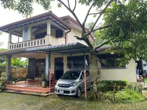 Spacious Property with Two Houses for Sale in Homagama