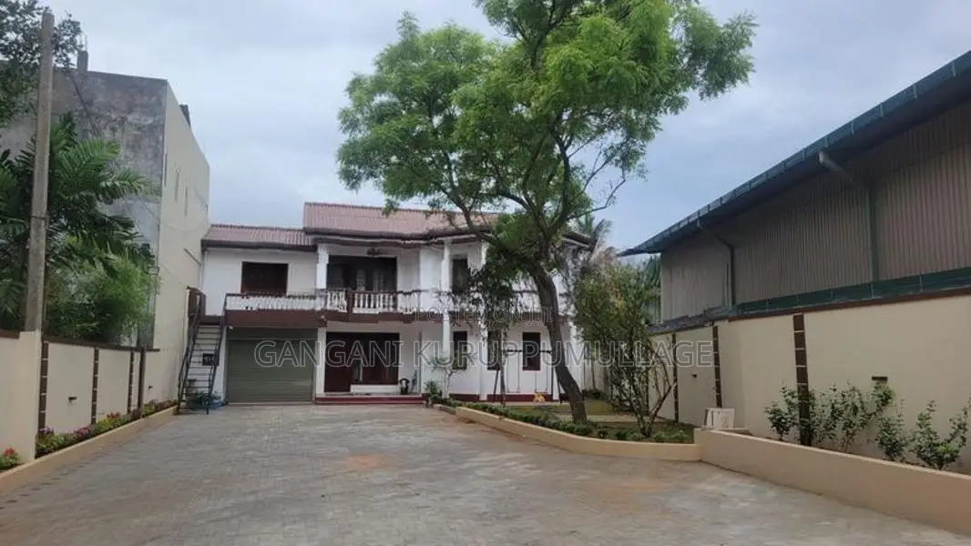 Room for Rent (Ladies) Nugegoda