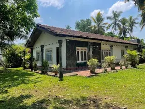 160 Perch Land For Sale In Athurugiriya Town
