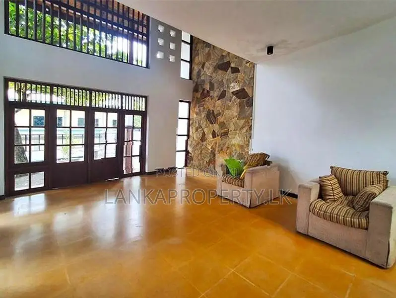 Architect Designed Luxury Two Storied House for Sale in Gampaha.
