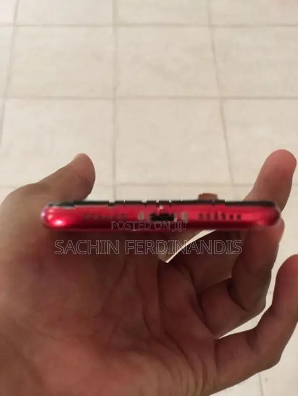 Apple iPhone 11 (Used)