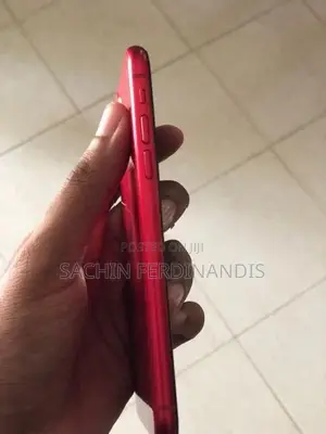 Apple iPhone 11 (Used)
