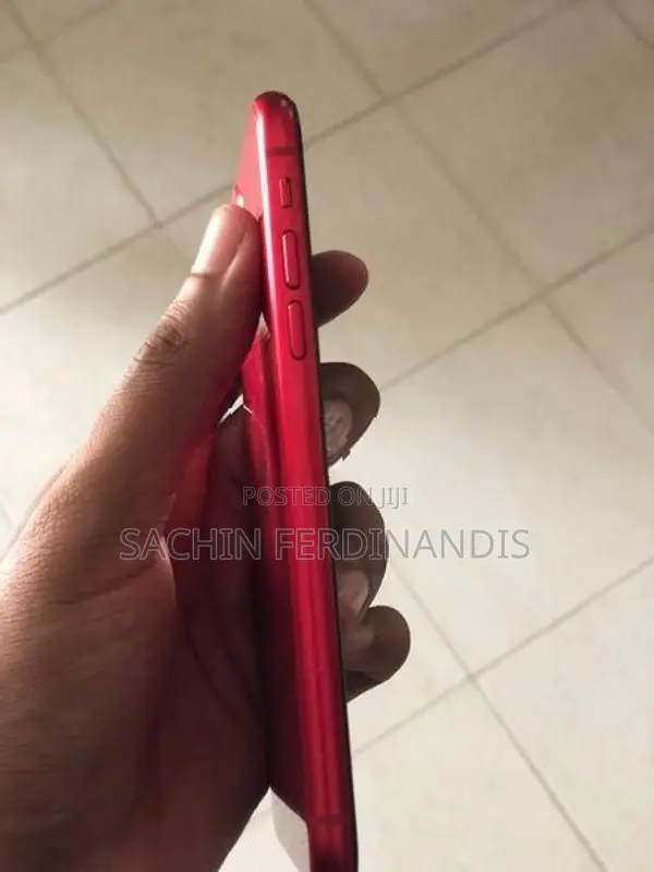 Apple iPhone 11 (Used)