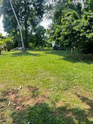 160 Perch Land For Sale In Athurugiriya Town
