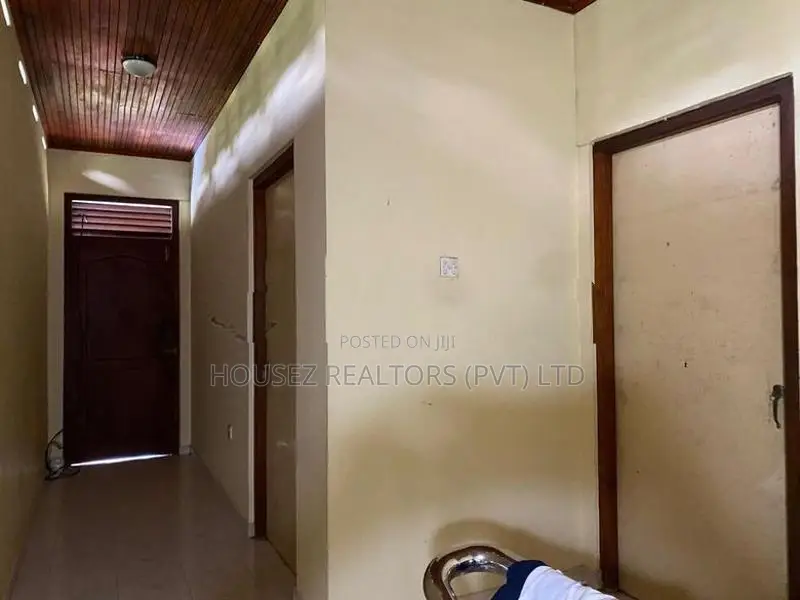 Spacious Property with Two Houses for Sale in Homagama