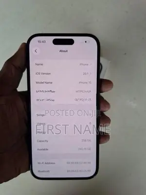 Apple iPhone 15 256GB (Used)