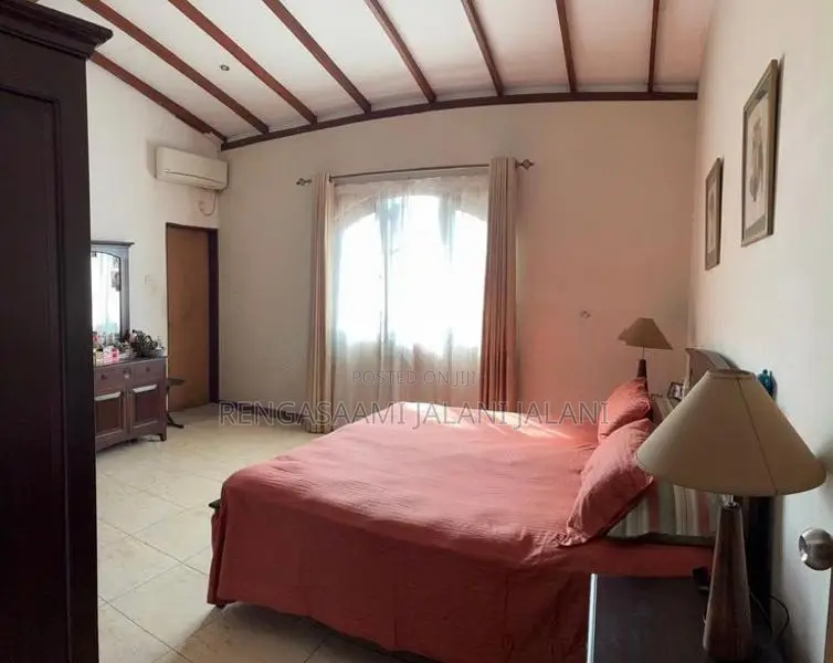House for Sale Colombo 15