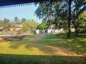 Prime Land with a House in Homagama