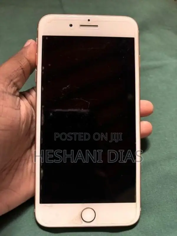 Apple iPhone 8 Plus (Used)