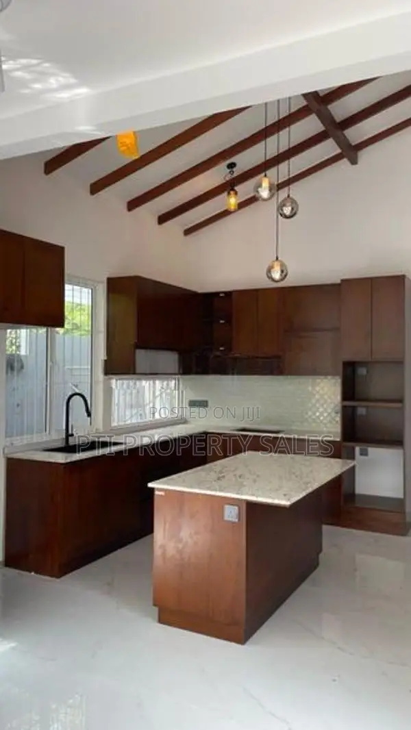 Brand New Single Story House for Sale – Alubomulla, Bandaragama