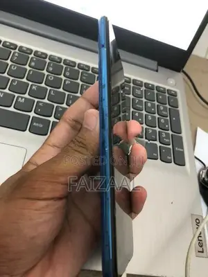 Samsung Galaxy A50 (Used)