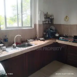 3 Story Residential House for Sale – Pannipitiya