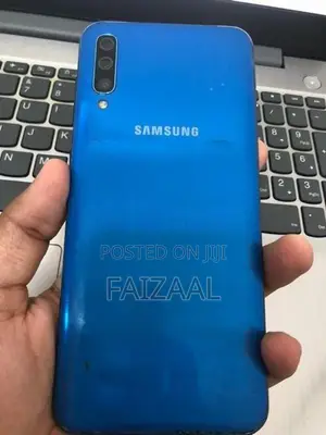 Samsung Galaxy A50 (Used)