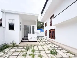 Newly Built 2-Storey House for Sale – Eldeniya, Kadawatha.