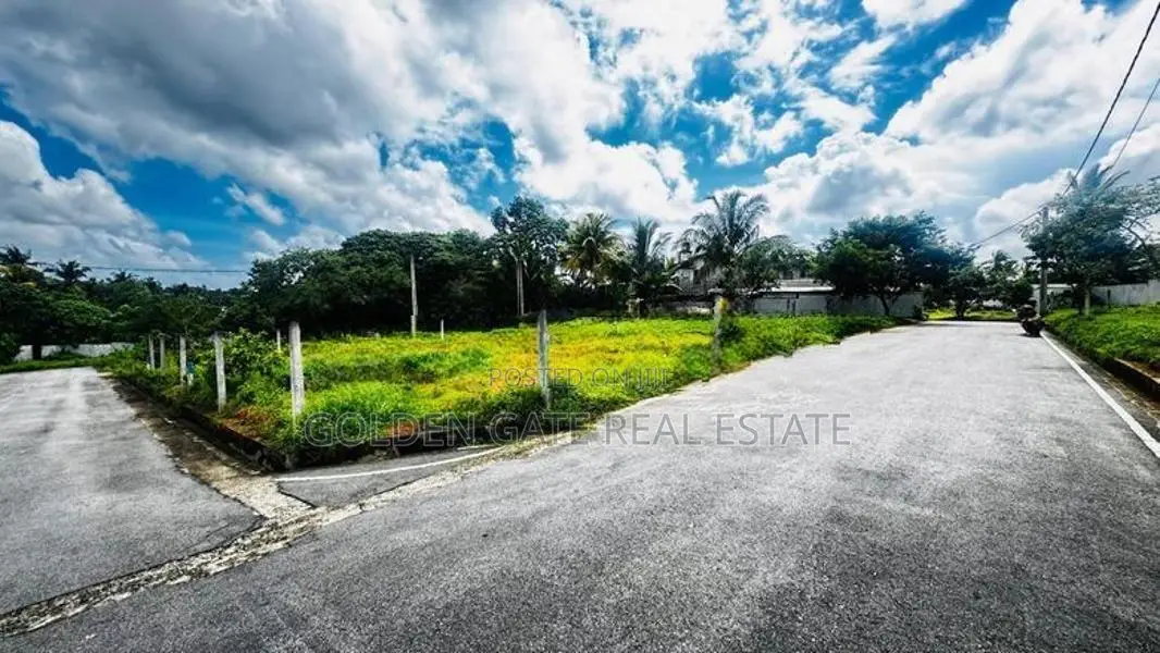 Kadawatha Residential Land Near Highway