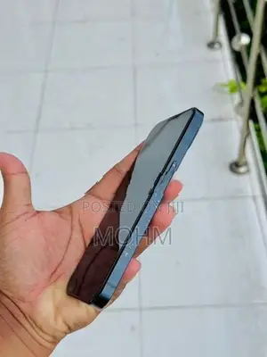 Apple iPhone 13 128gb (Used)