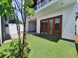 Luxury New House Sale in Thalawathugoda