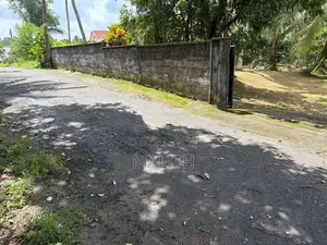Land with House for Sale Mattegoda
