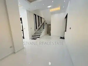 Luxury Newly Build House for Sale in Malabe