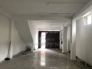 Commercial Building For Rent in Grandpas Road Colombo.14