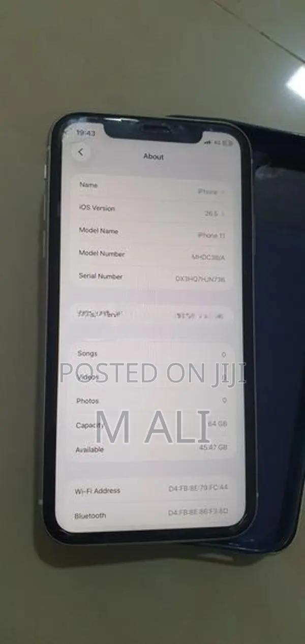 Apple iPhone 11 (Used)