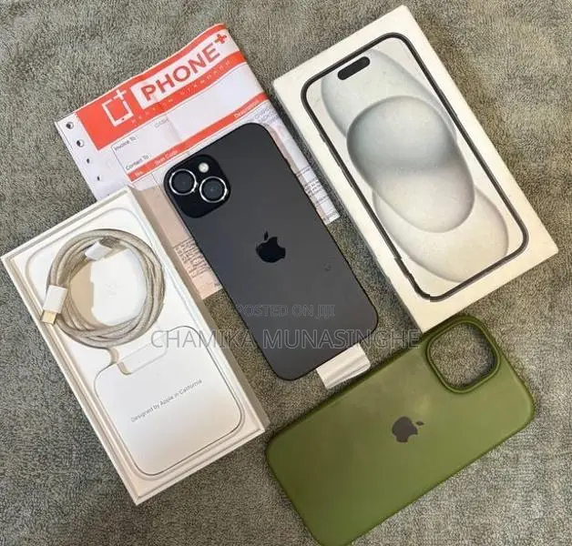 Apple iPhone 15 128GB (Used)