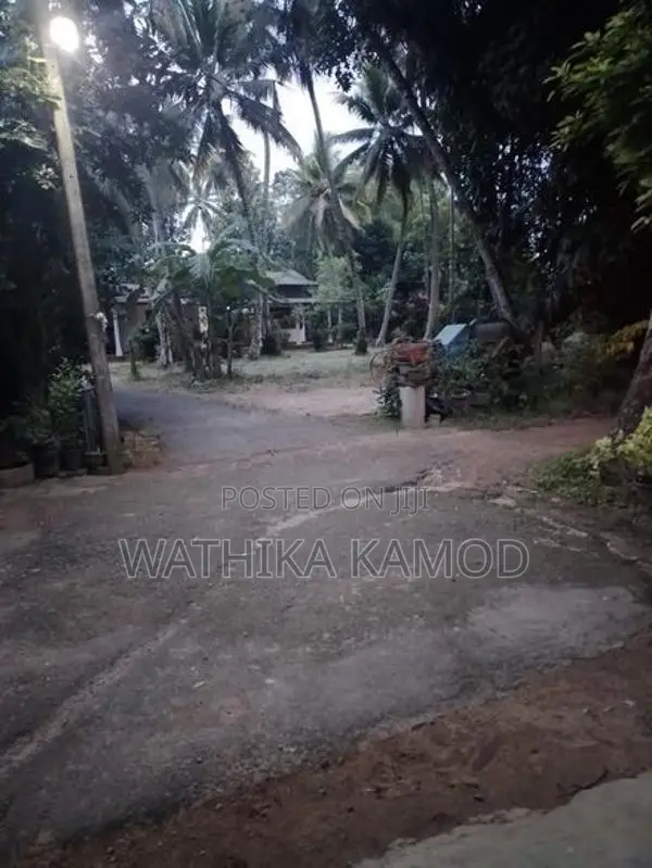 Land for Sale in Gampaha,Yakkala