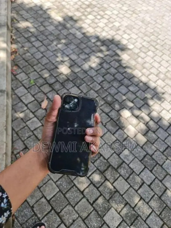 Apple iPhone 15 (Used)