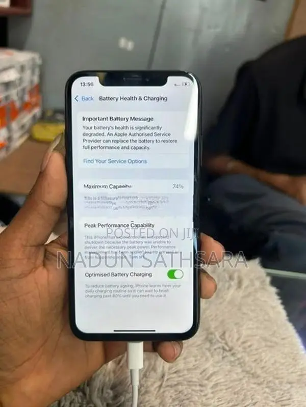 Apple iPhone XS (Used)