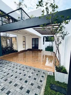 Beautiful Modern House for Sale in Kaduwela