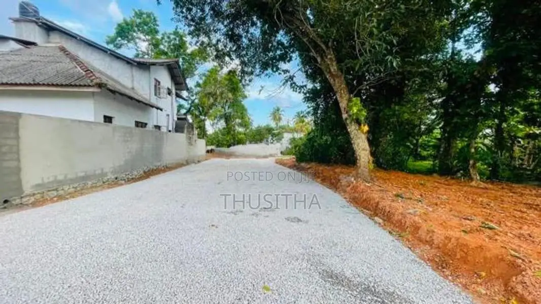 Precious Land Plot for Sale in Gamapaha