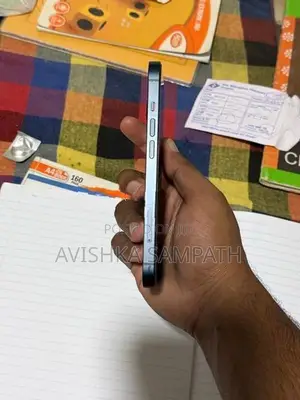 Apple iPhone 13 (Used)