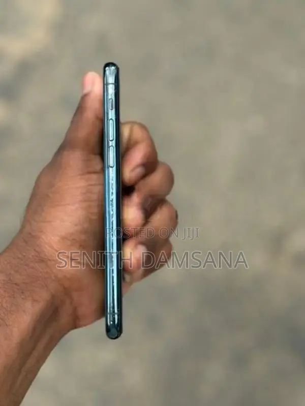 Apple iPhone 11 Pro (Used)