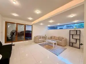 Luxury House for Sale in Nugegoda