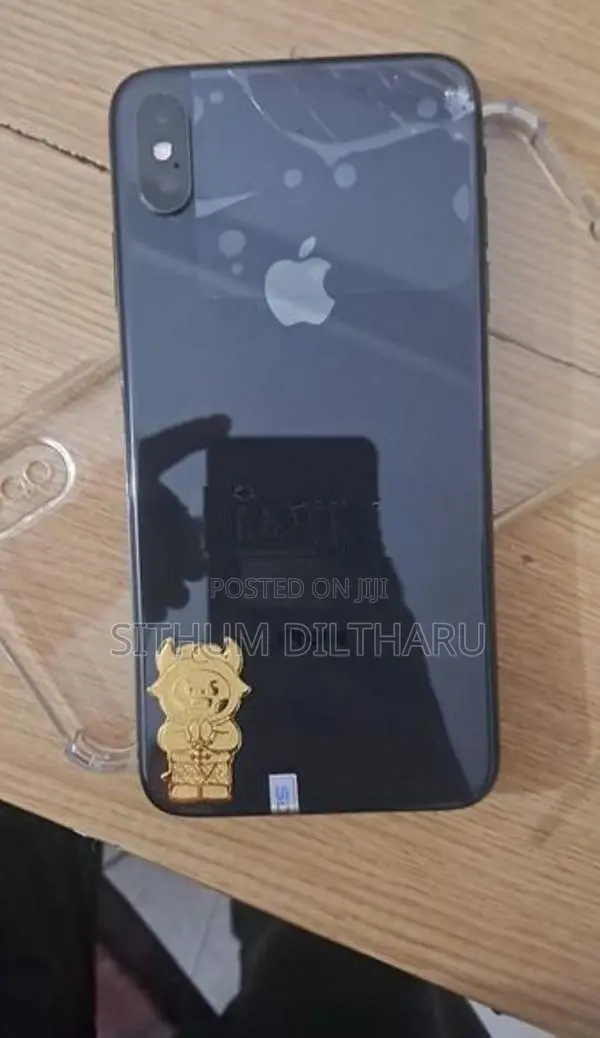 Apple iPhone XS Max (Used)