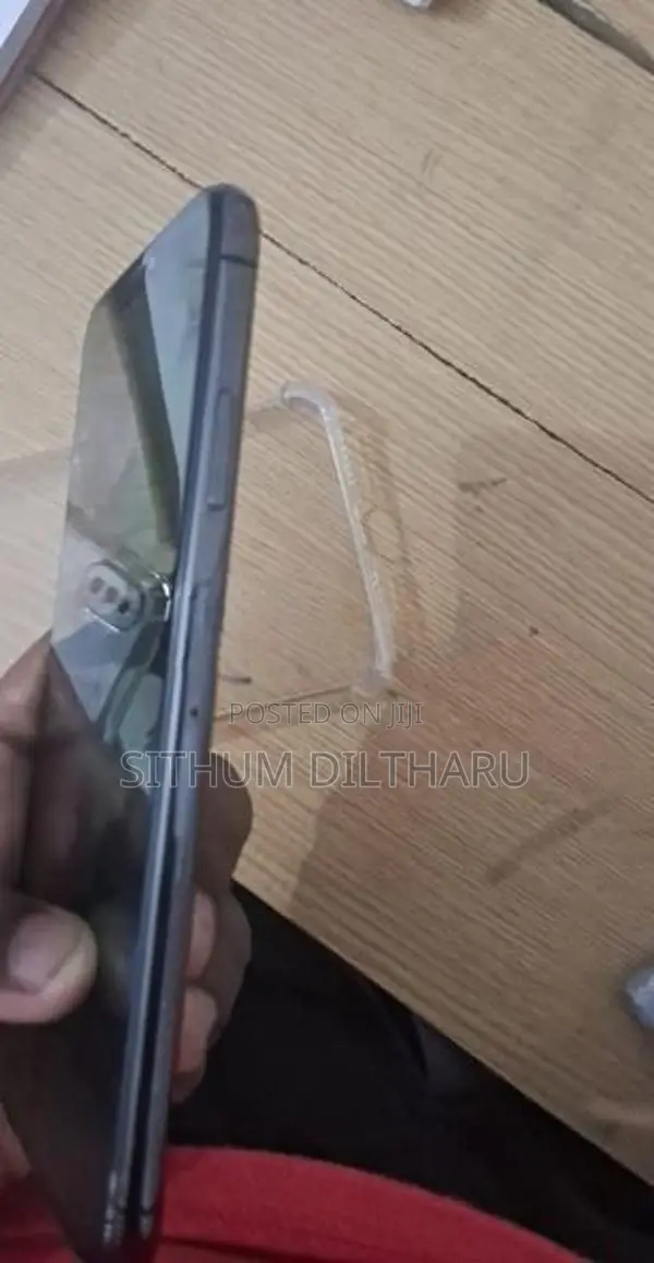 Apple iPhone XS Max (Used)