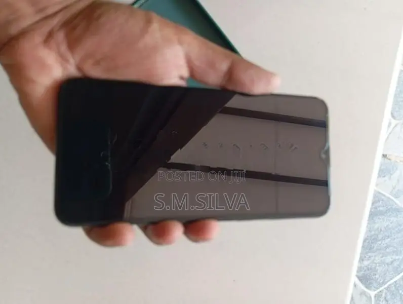 Samsung Galaxy M20 (Used)