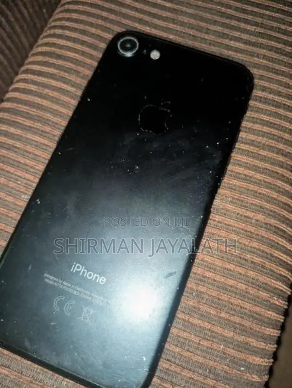 Apple iPhone 7 (Used)