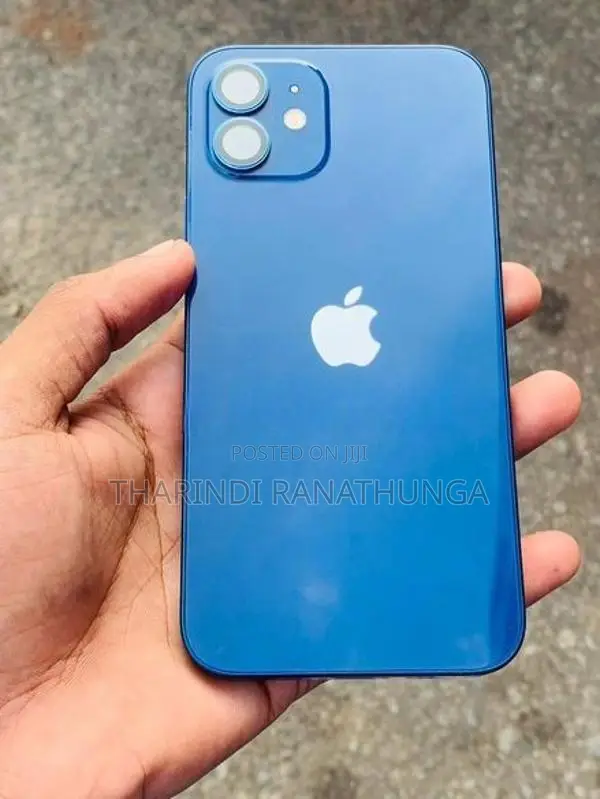 Apple iPhone 12 64GB (Used)