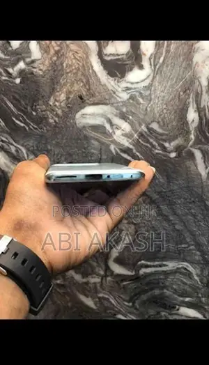 OnePlus 10T 128GB (Used)