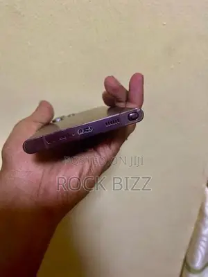 Samsung Galaxy S22 Ultra 256GB (Used)