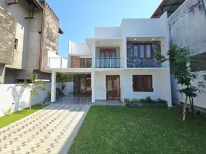 🏡Modern Designed Luxury 2 Story House For Sale In Athurugiriya