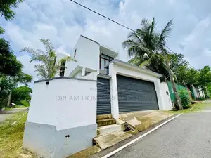 Modern 3-Storey Luxury House for Sale – Prime City Athurugiriya