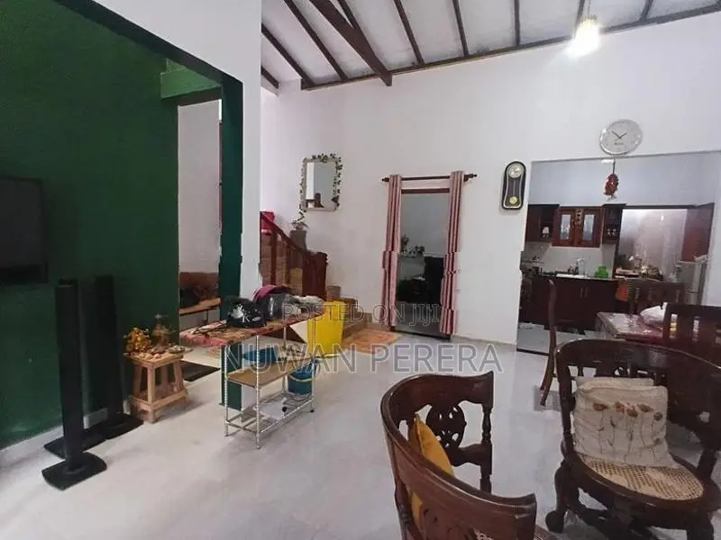 Piliyandala Dampe 3 br house for sale in loan facilities .