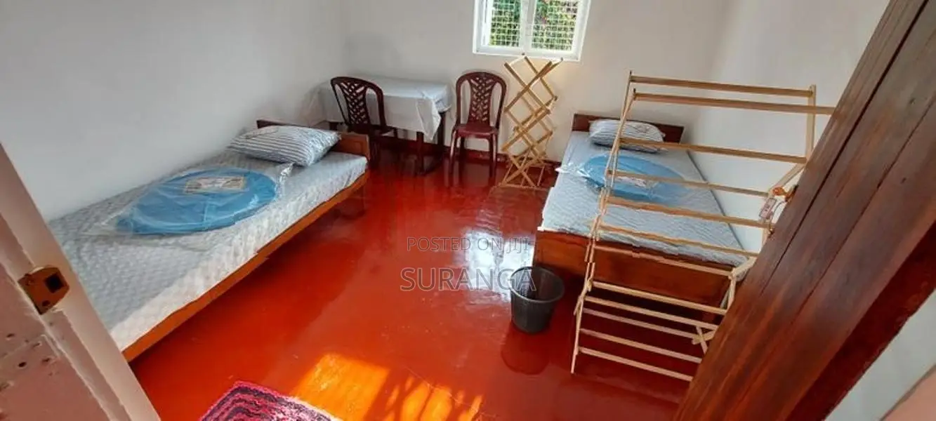 Furnished Single Room for Rent – Professional Males Only