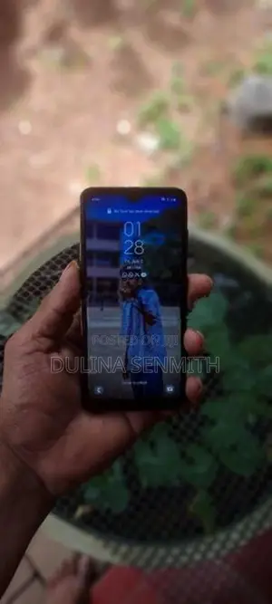 Samsung Galaxy A20 (Used)