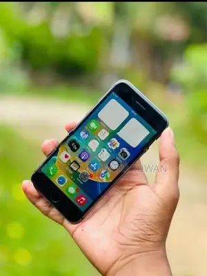 Apple iPhone 8 (Used)